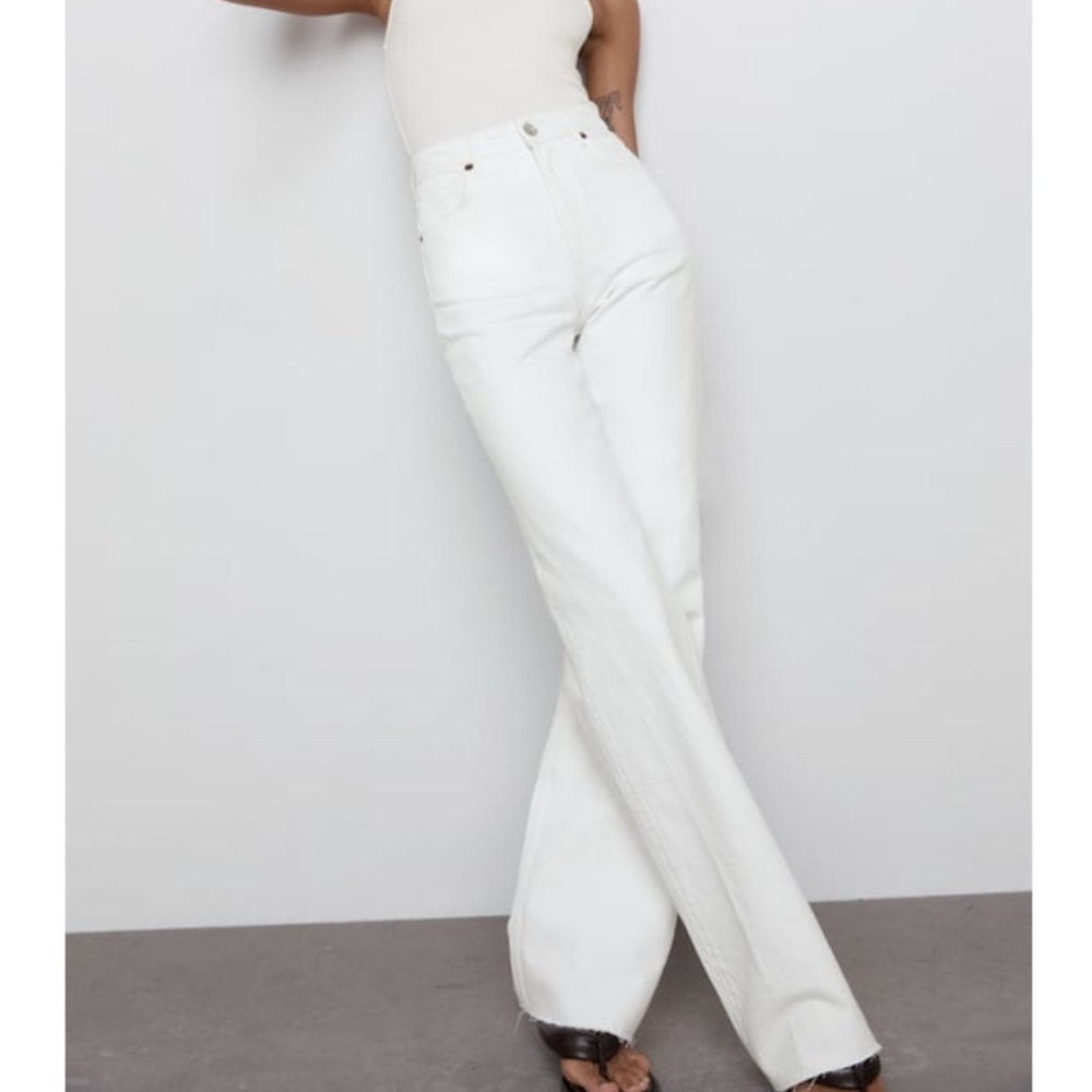 Zara wide leg White Jeans